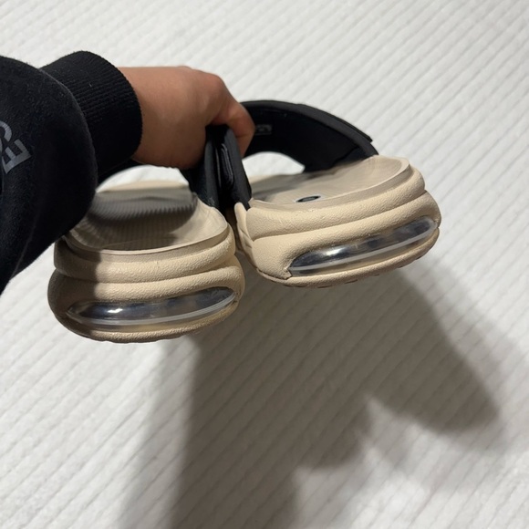 Nike Black and Tan Sandals main image 10